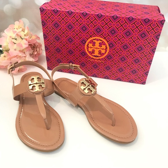 Tory Burch Shoes - Tory Burch Bryce Patent Leather Flat Thong (7)